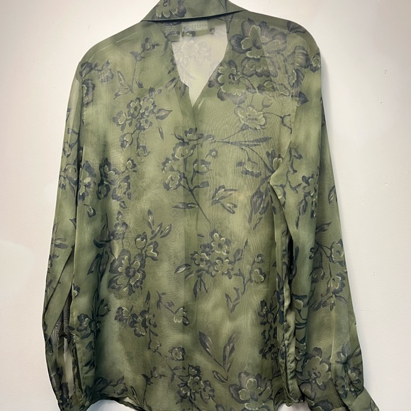 Sheer Army Green Blouse - Picture 2 of 3